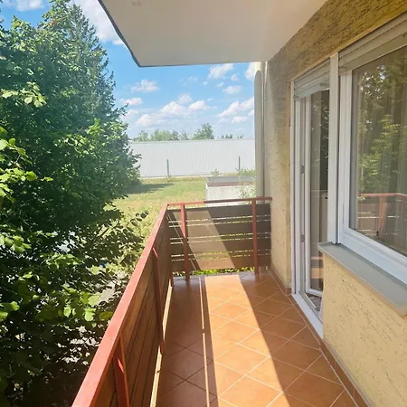 Kj Bis 5p-zentral-balkon-wifi-parken Augsburg