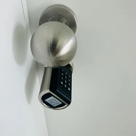 Kj Bis 5p-zentral-balkon-wifi-parken Apartamento