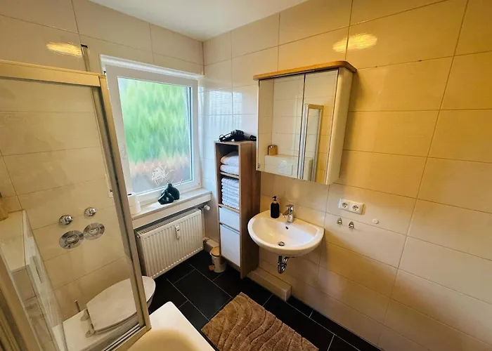 Apartment Kj Bis 5p-zentral-balkon-wifi-parken