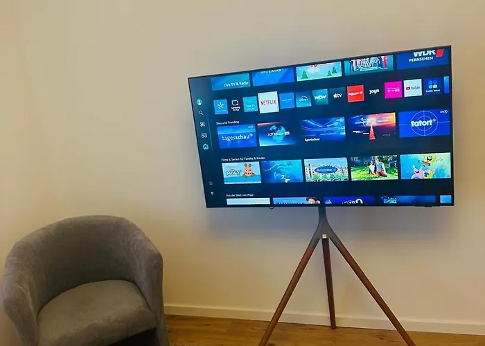 Kj Bis 5p-zentral-balkon-wifi-parken *