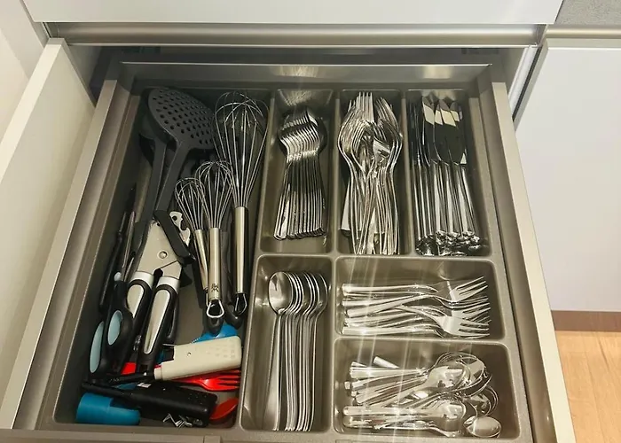 Apartment Kj Bis 5p-zentral-balkon-wifi-parken *